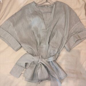 Vince Striped white and grey tunic tie top